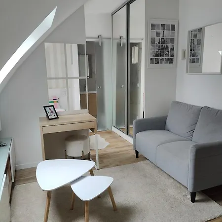 Saint Lazare Apartment